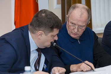 Депутаты обсудили финансирование села